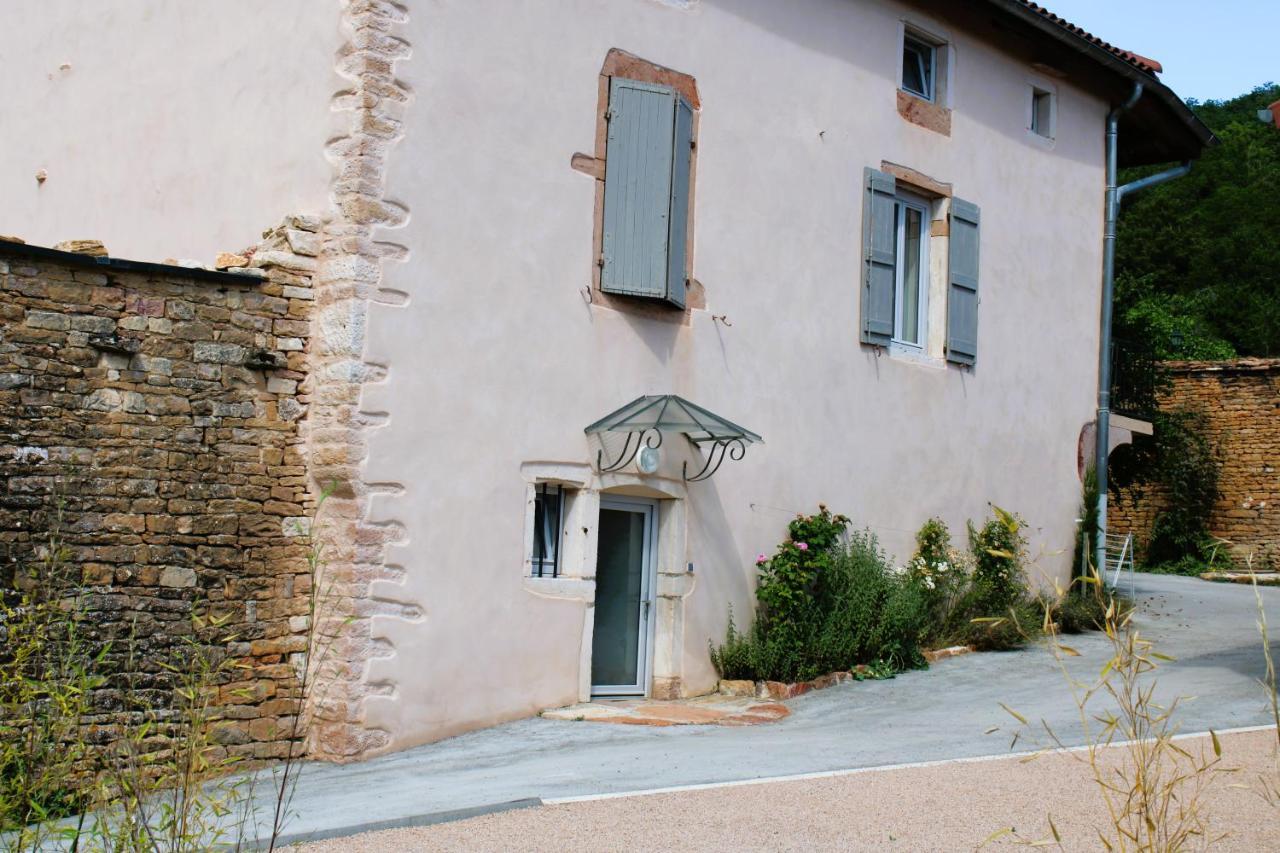 Le Clos Des Pierres Rouges Burgy Extérieur photo